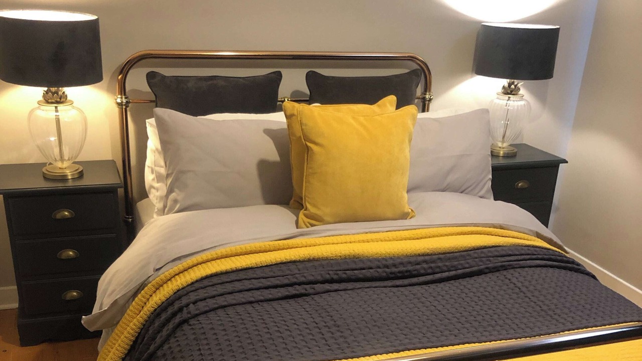 Photo of Others in Dumfries