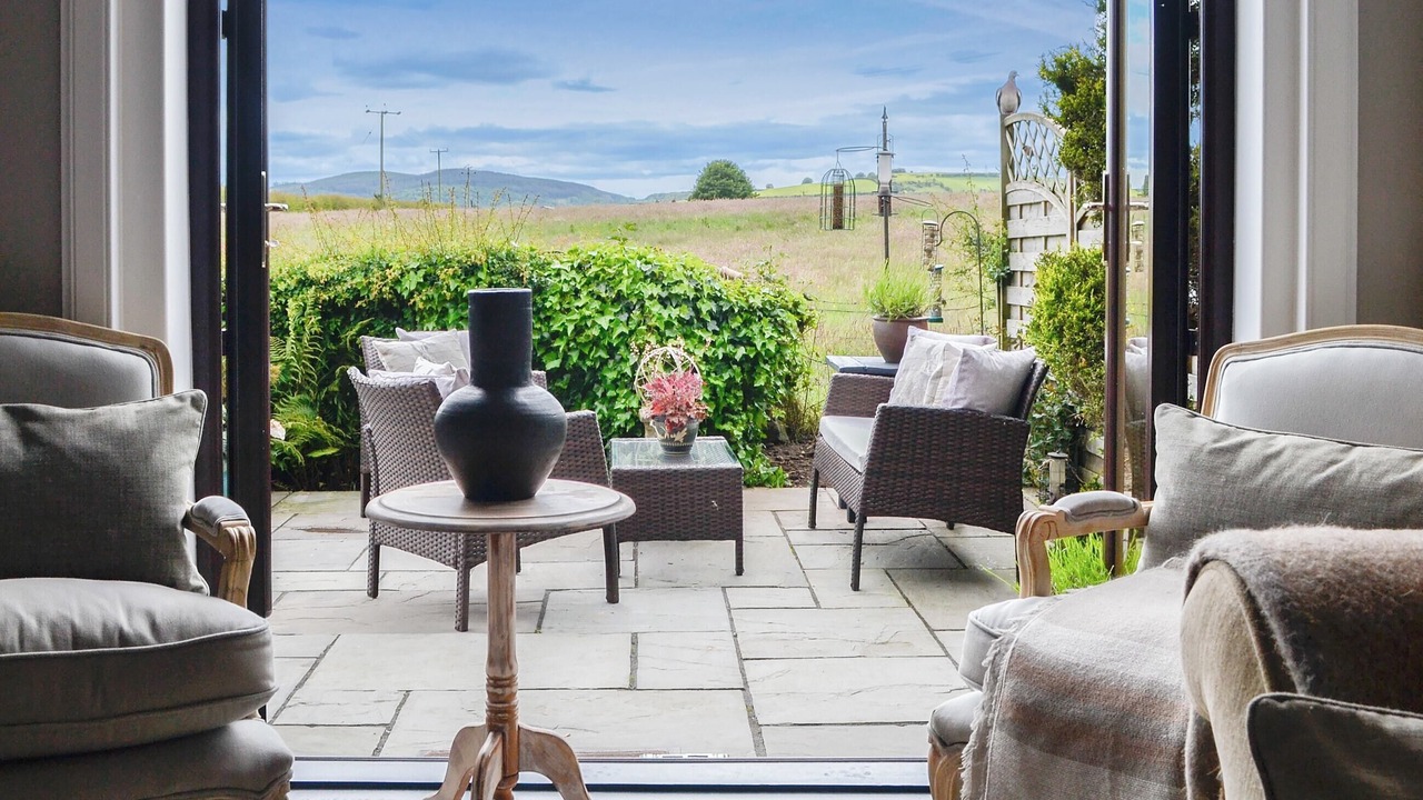 Photo of Others in Dumfries