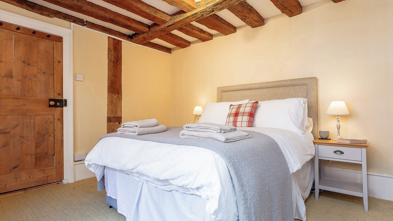 Photo of Others in Lingfield