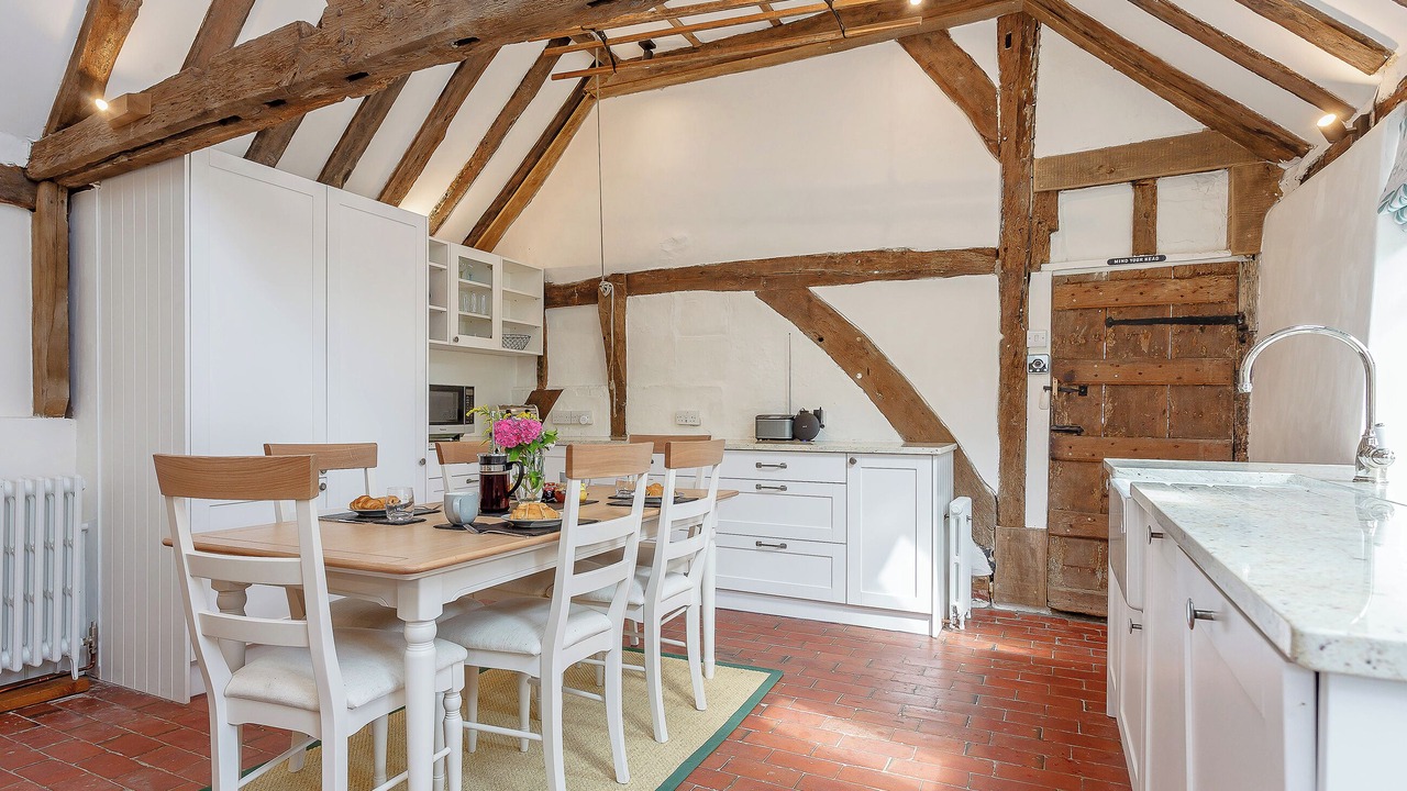 Photo of Others in Lingfield