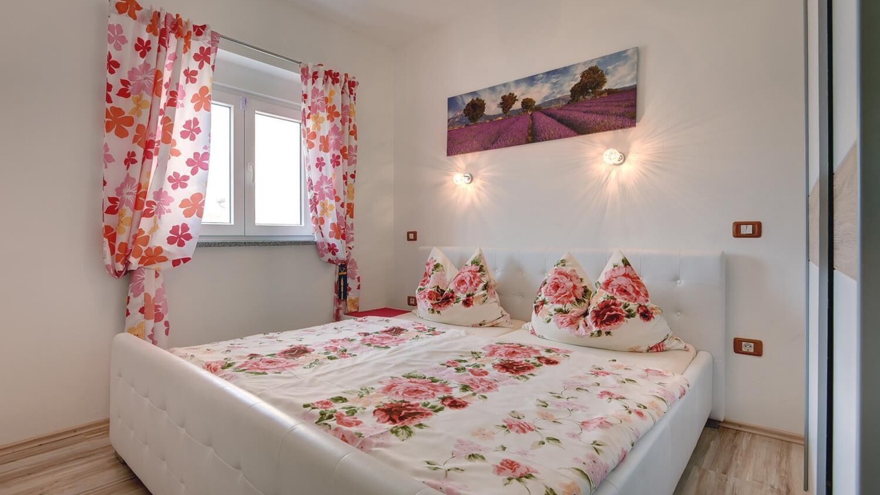 Photo of Bedroom in Valtura