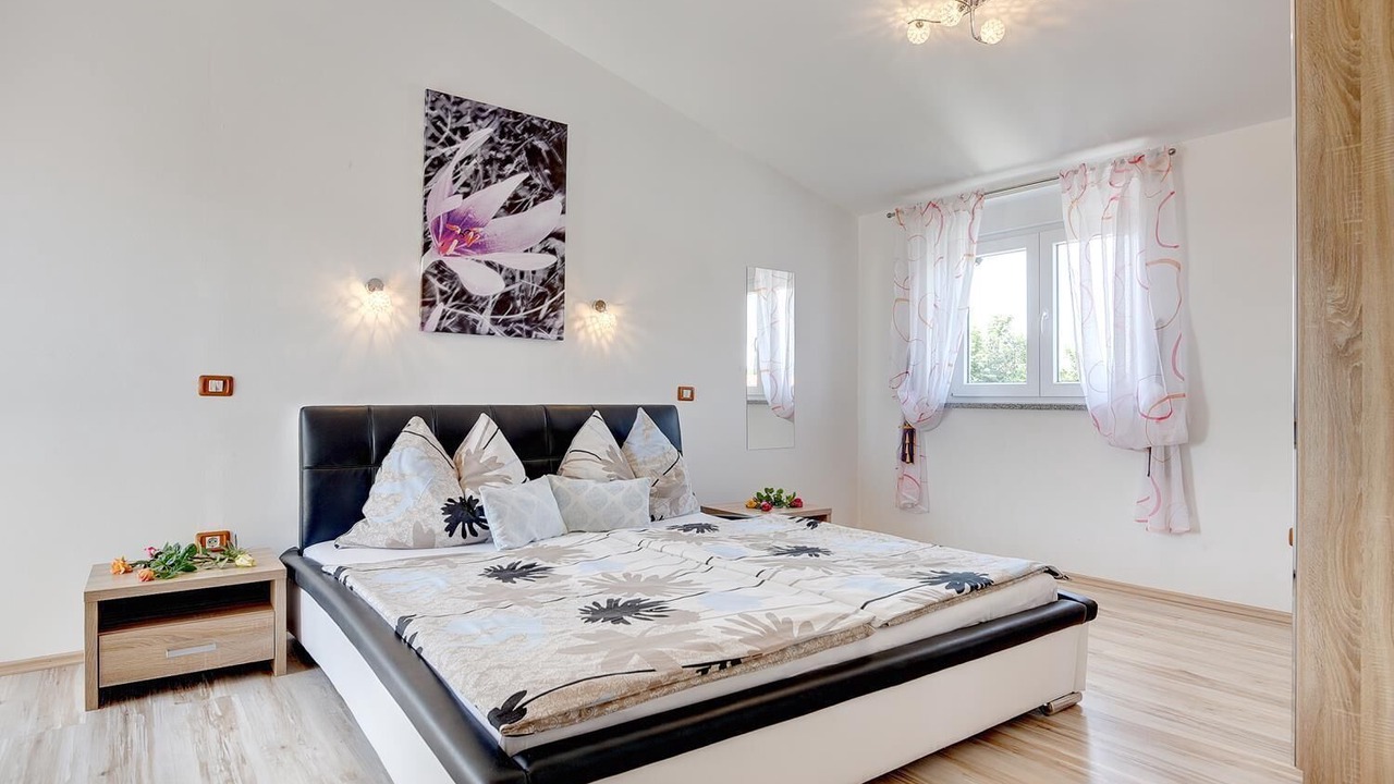 Photo of Bedroom in Valtura