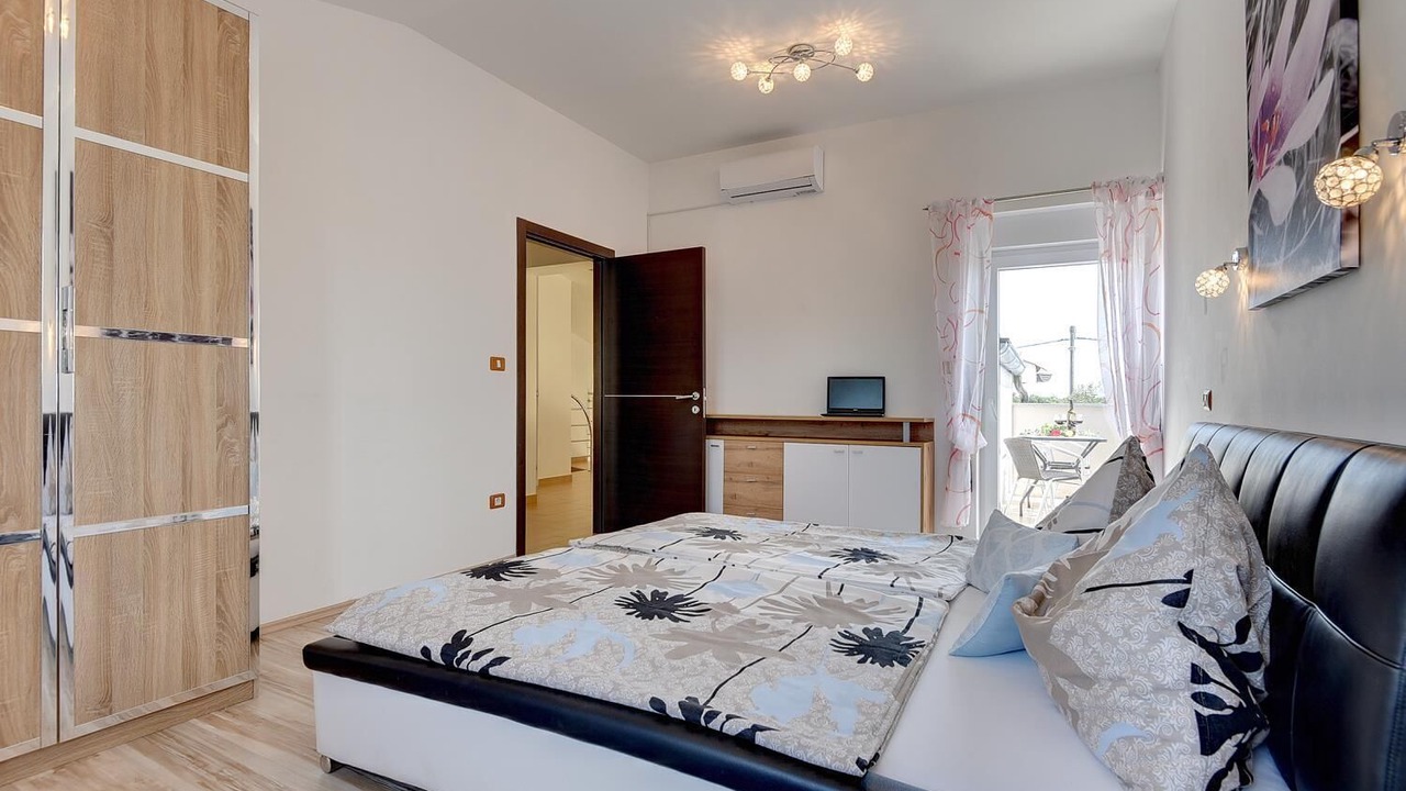 Photo of Bedroom in Valtura
