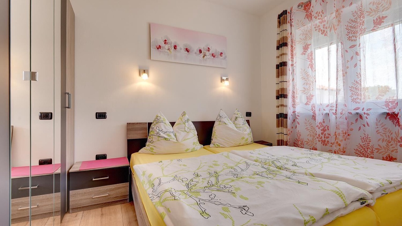 Photo of Bedroom in Valtura
