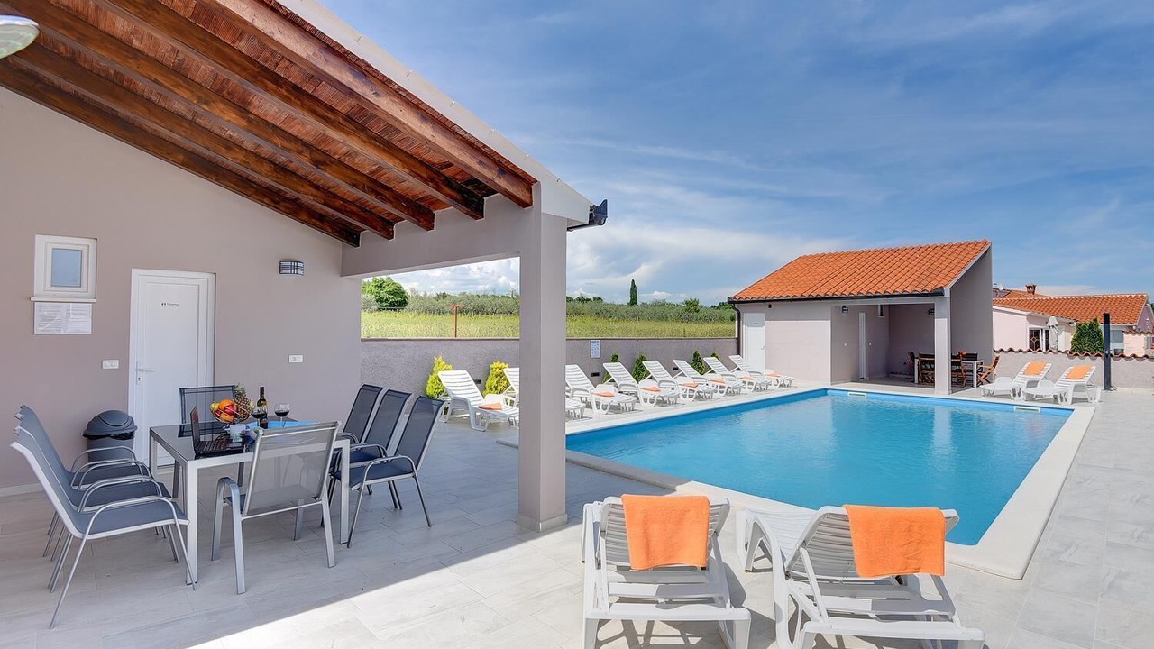 Photo of Outdoor in Valtura