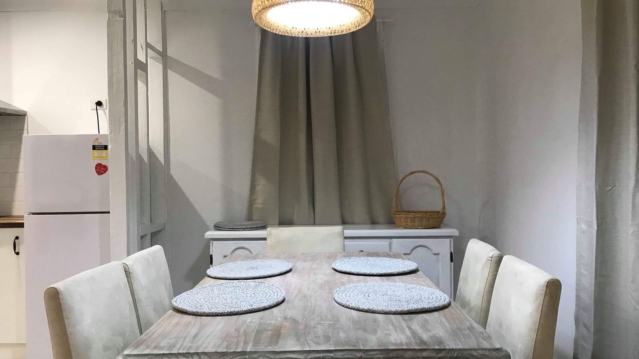 Photo of Others in Oberon