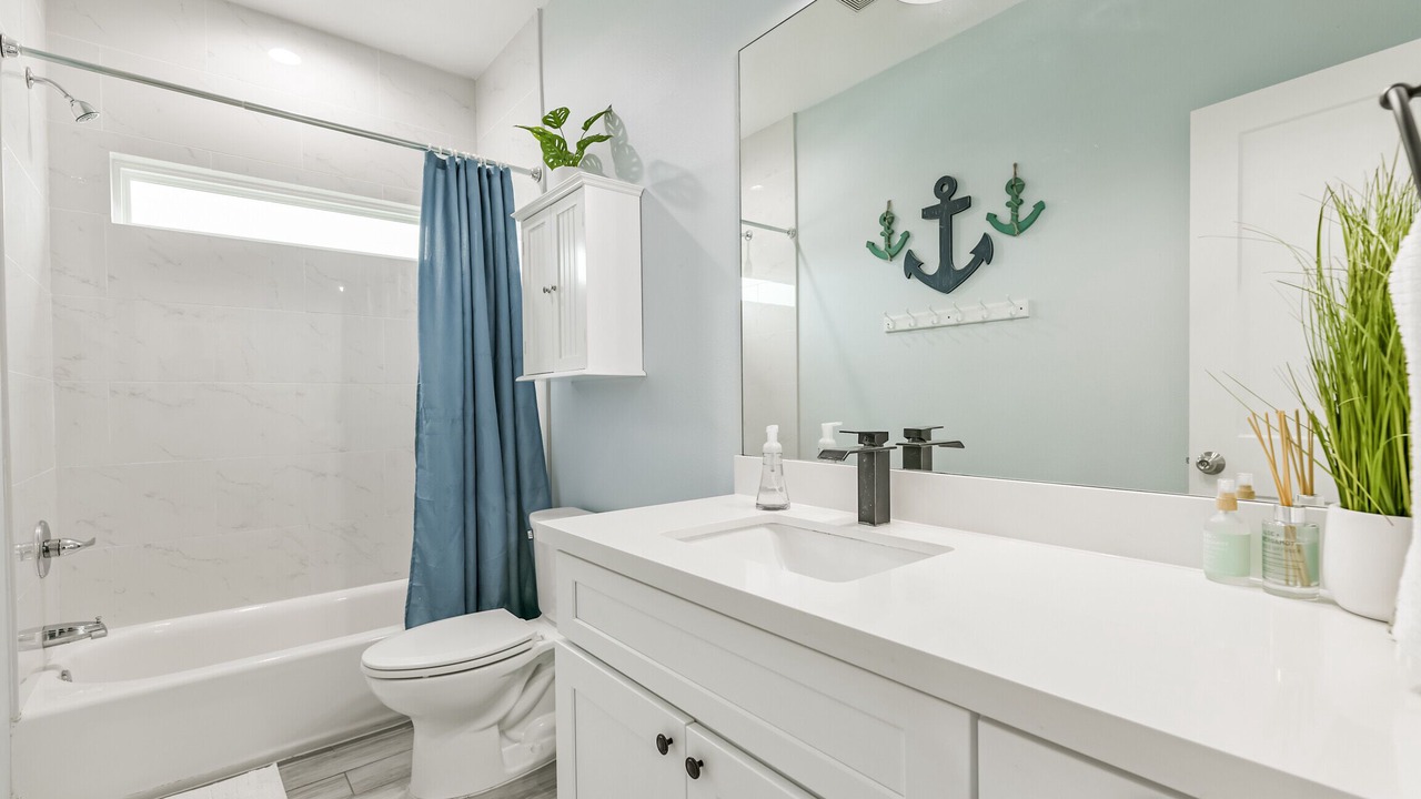 Photo of Bathroom in Galveston