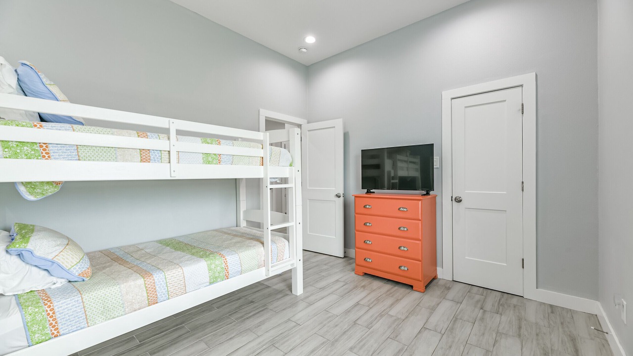 Photo of Bedroom in Galveston