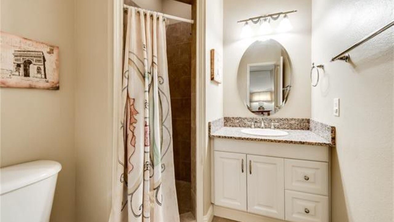 Photo of Bathroom in Runaway Bay