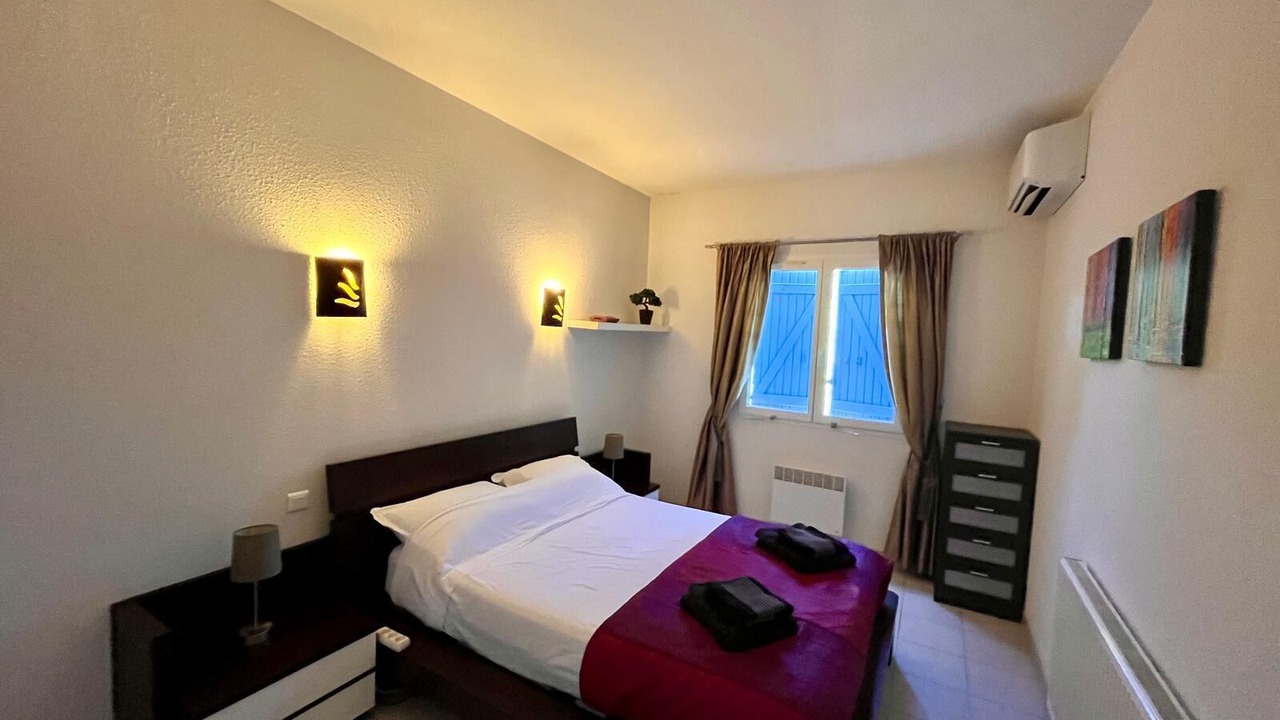 Photo of Bedroom in Laroque-des-Alberes