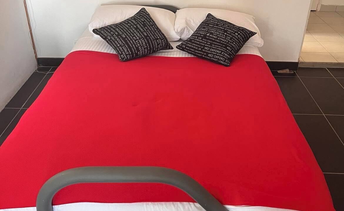 Photo of Bedroom in Laroque-des-Alberes