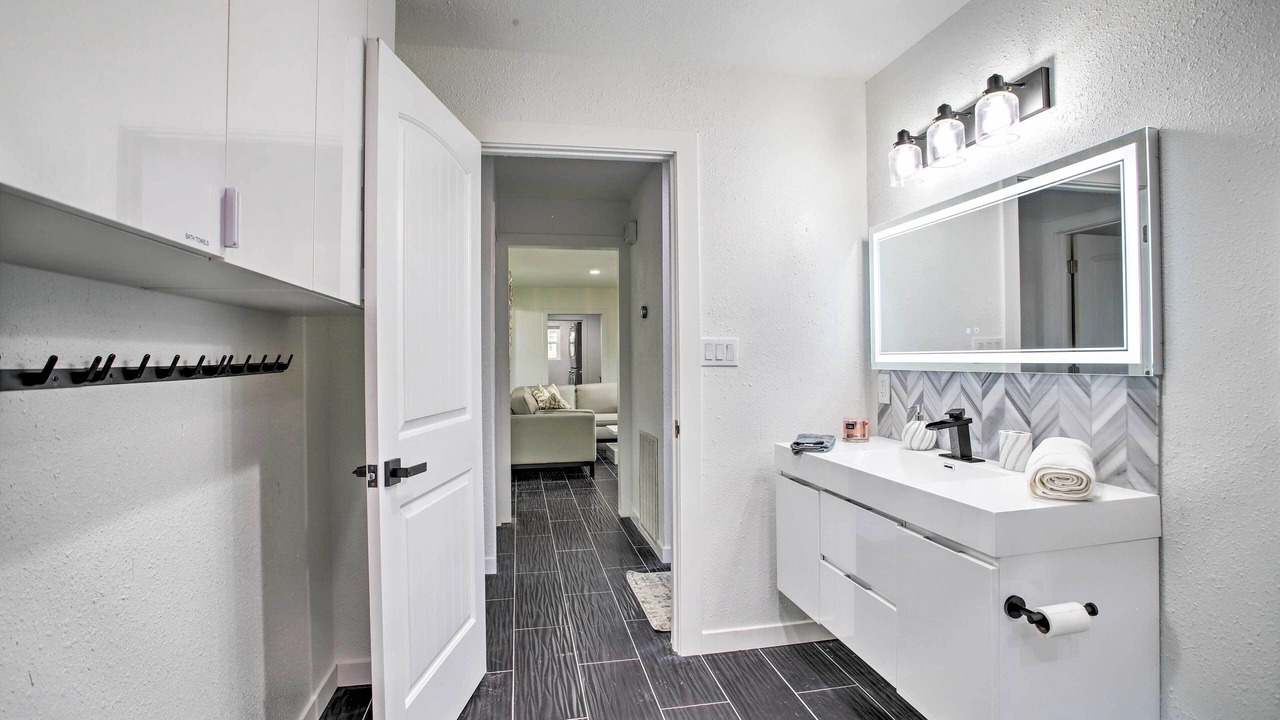Photo of Bathroom in French Quarter