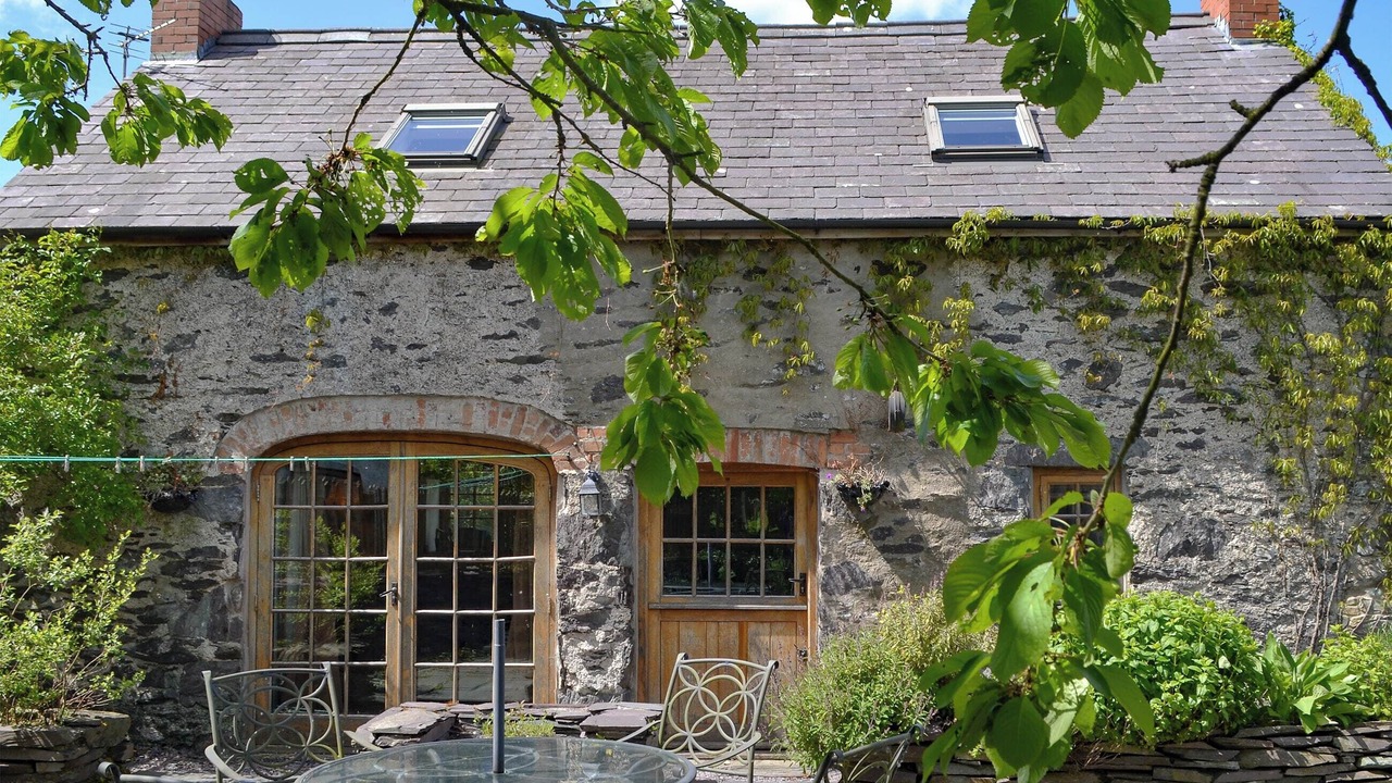 Photo of Others in Bodorgan