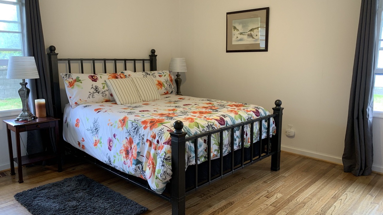 Photo of Bedroom in Seaside
