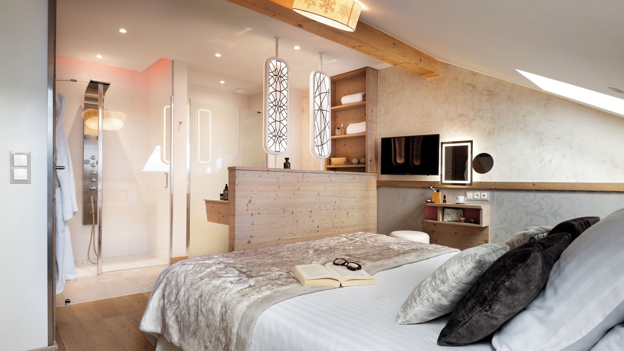 Photo of Bedroom in Meribel Centre