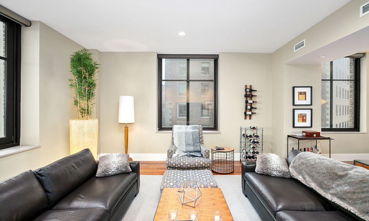 Photo of Livingroom in Downtown