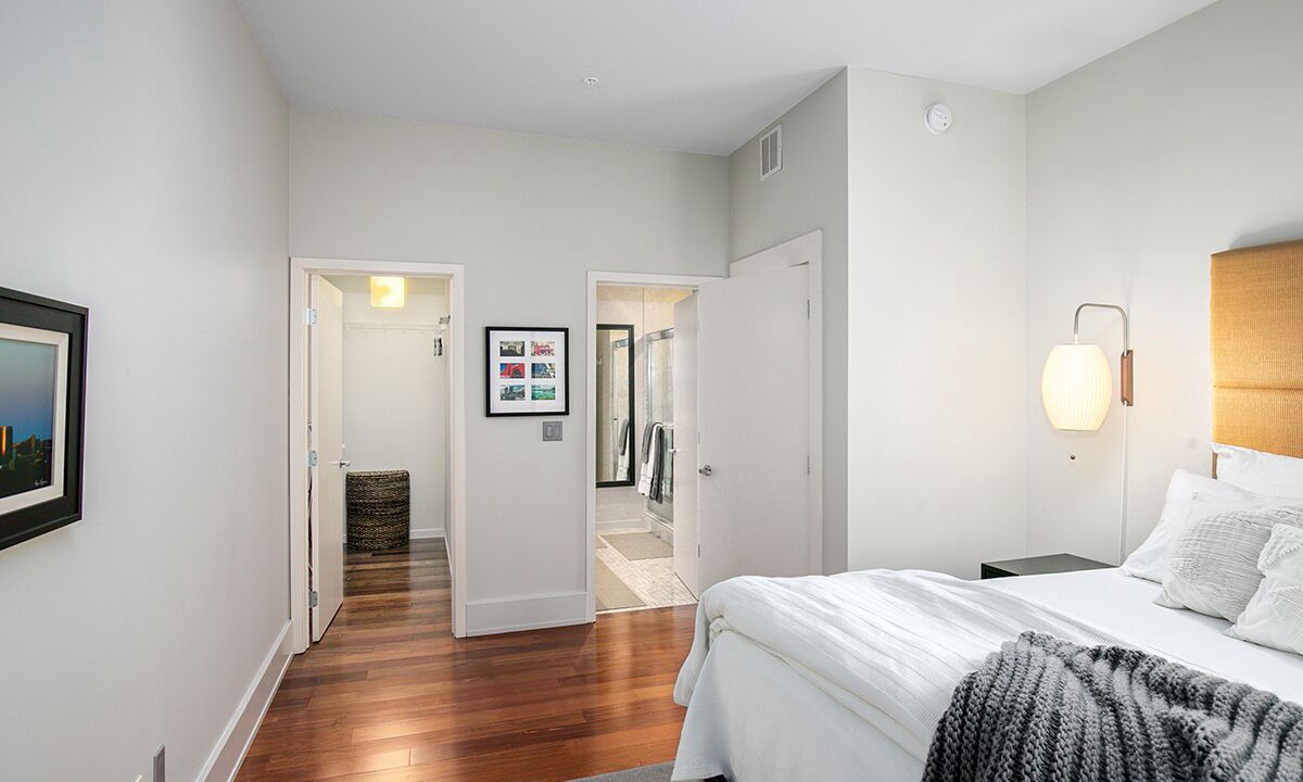 Photo of Bedroom in Downtown