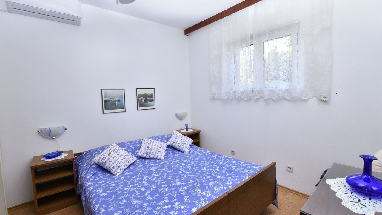 Photo of Bedroom in Primosten Burnji