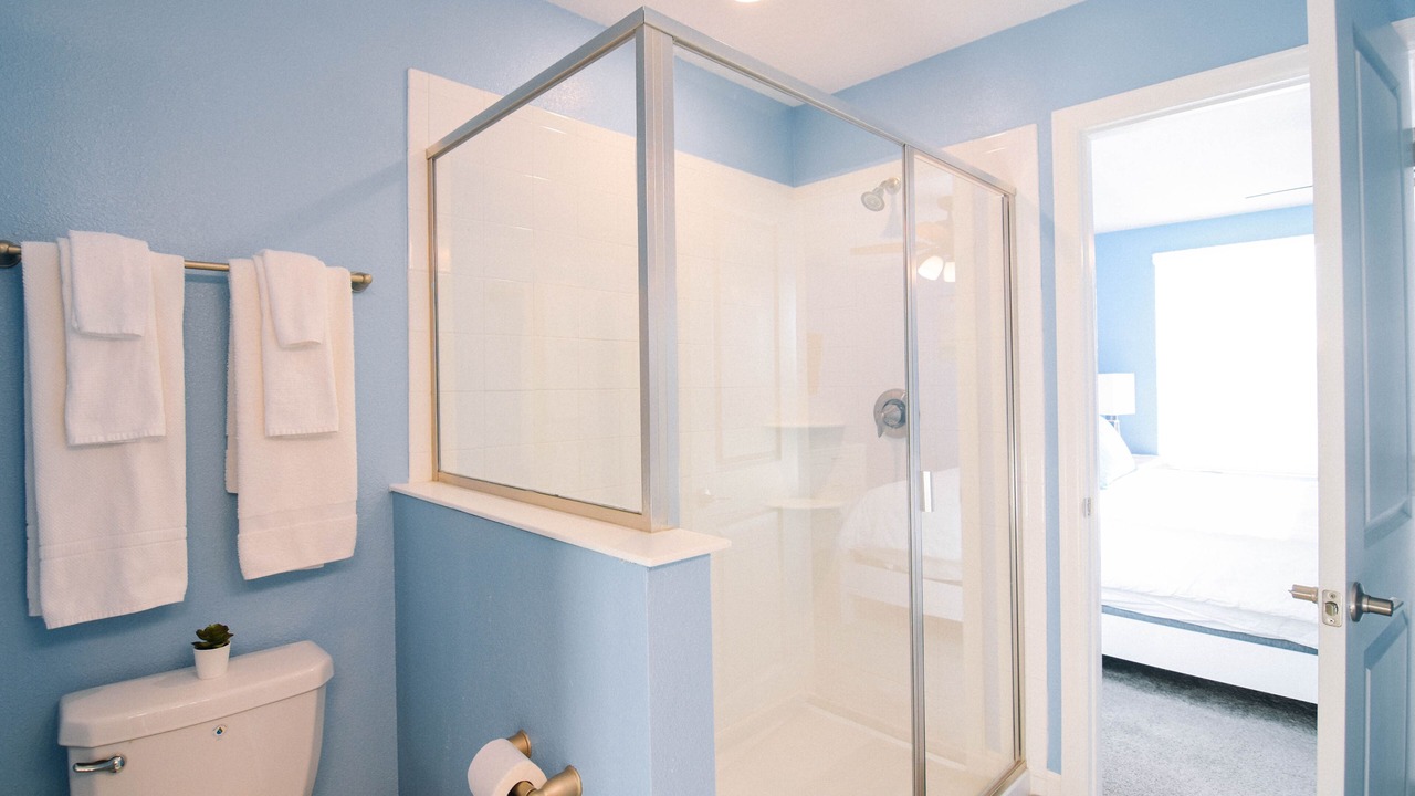 Photo of Bathroom in Davenport