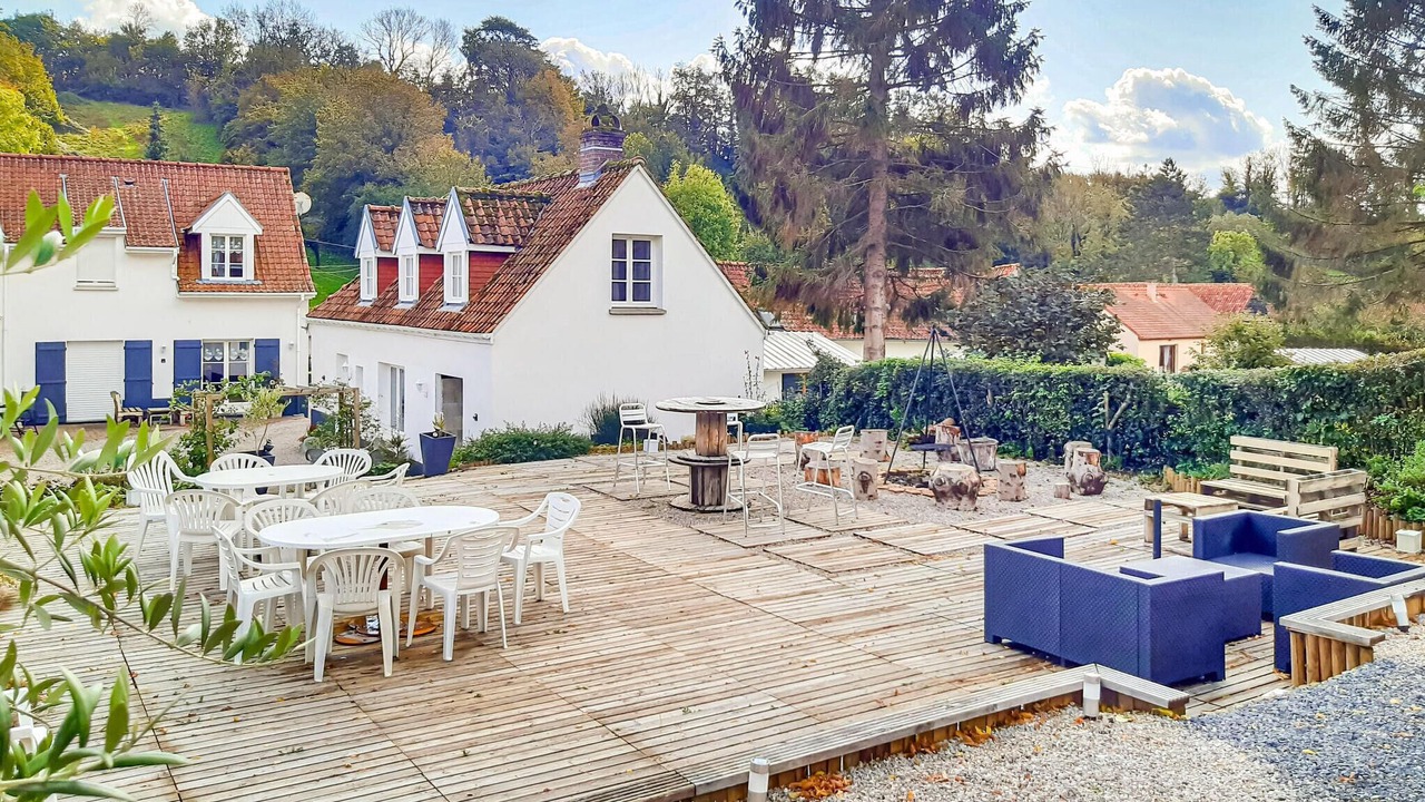 Photo of Others in Alette