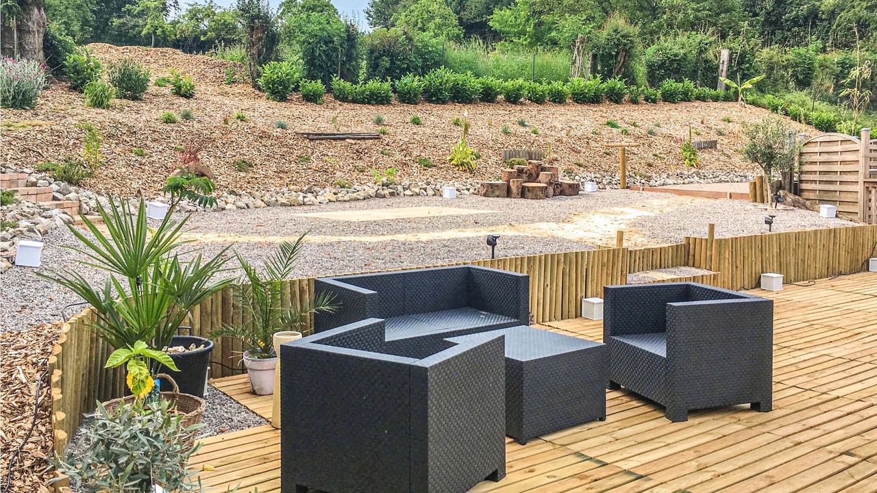 Photo of Others in Alette