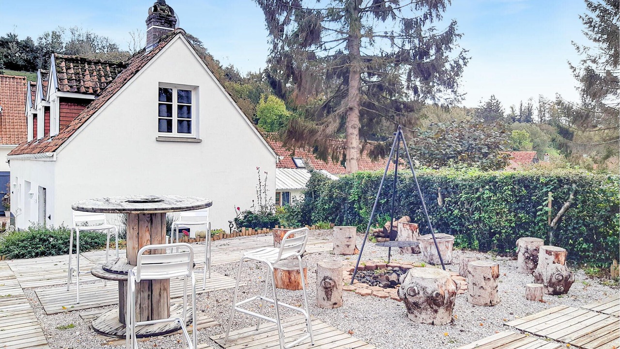 Photo of Others in Alette