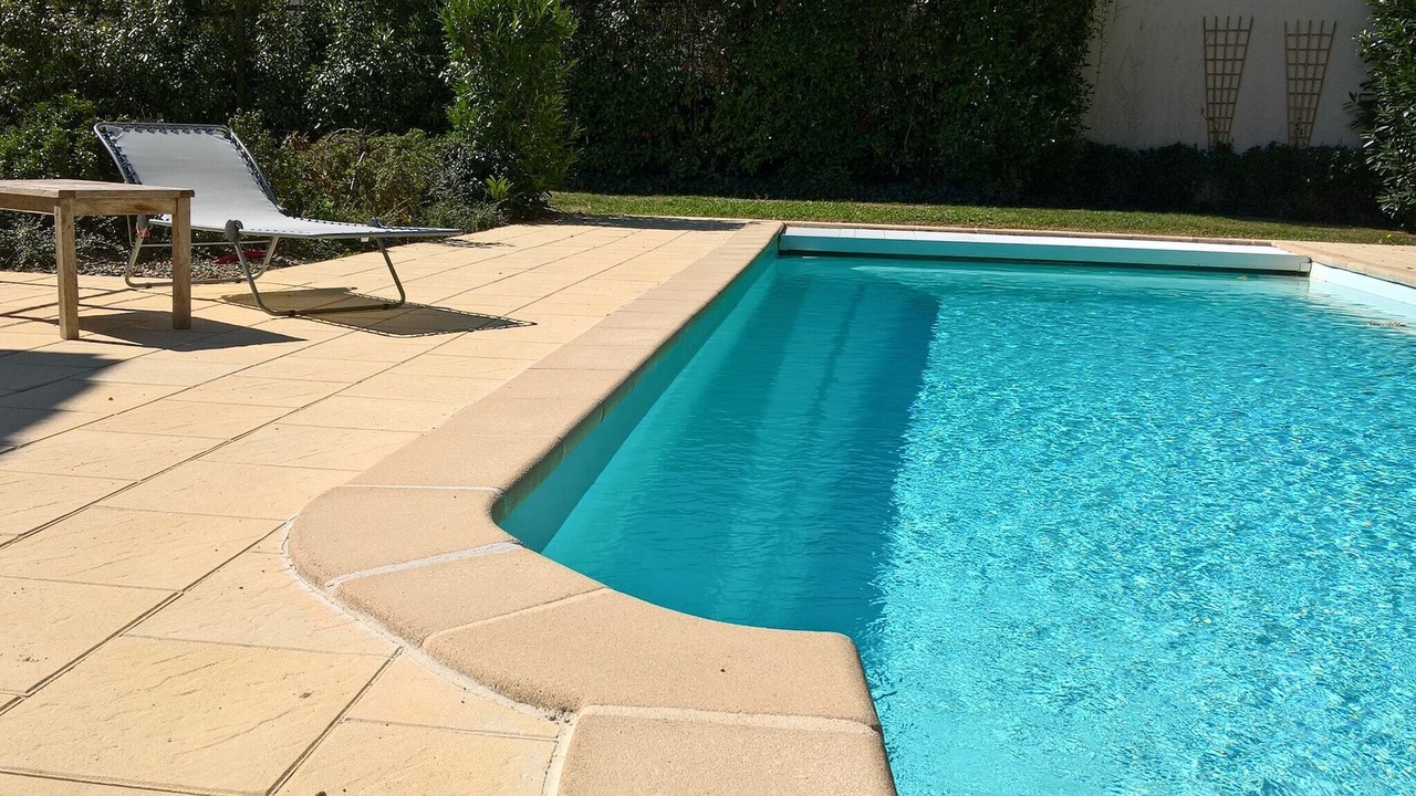 Photo of Outdoor in Vasles