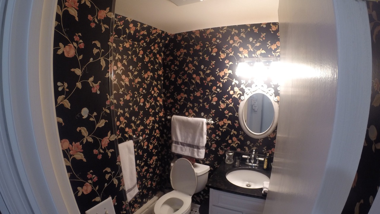 Photo of Bathroom in Near Northwest