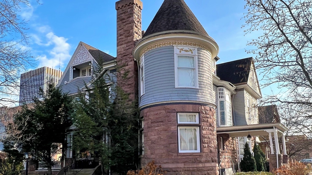 Photo of Others in Near Northwest