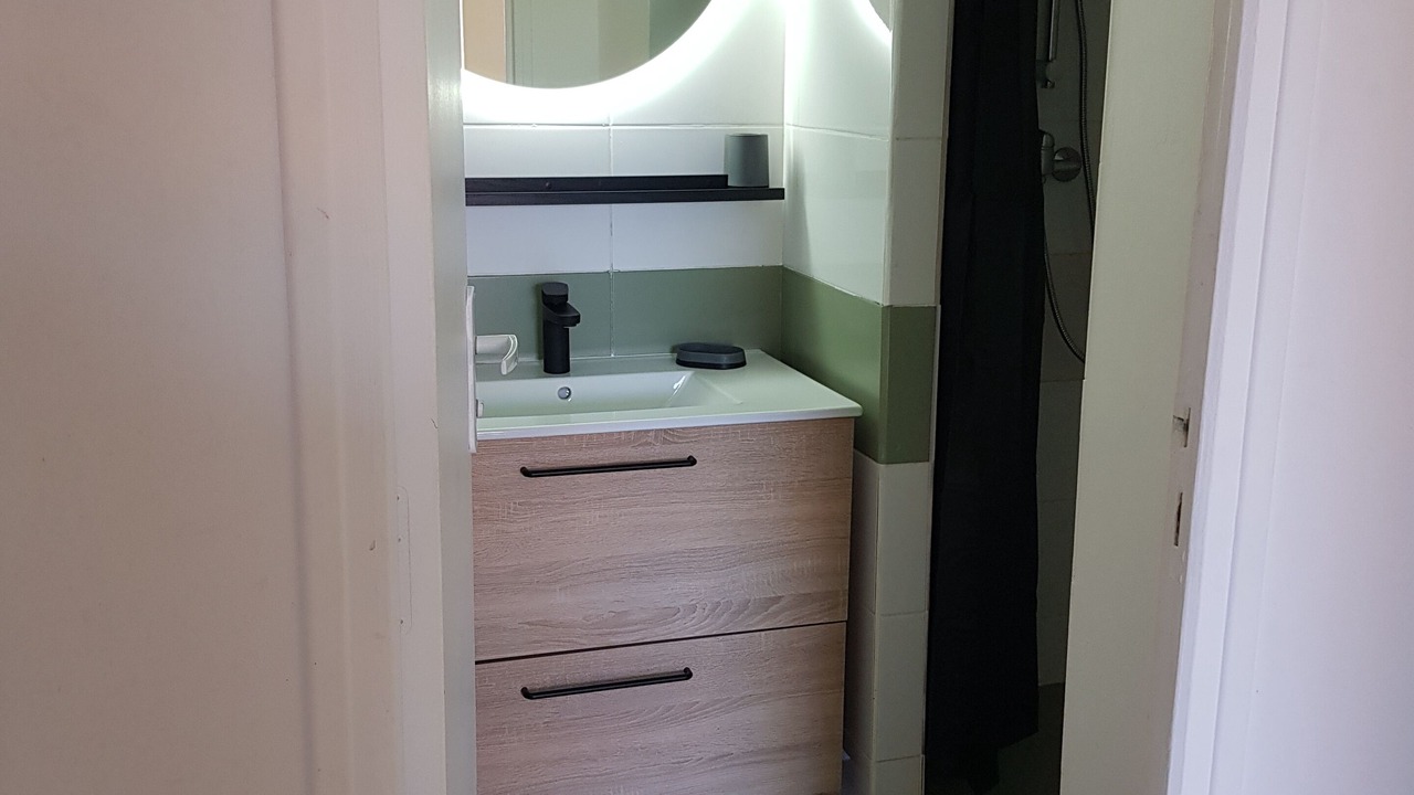 Photo of Bathroom in Mauguio