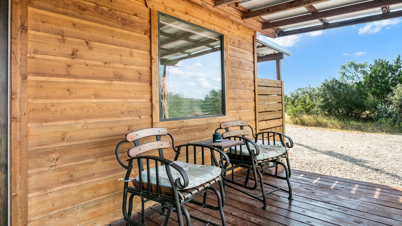 Photo of Patio Balcony in Llano