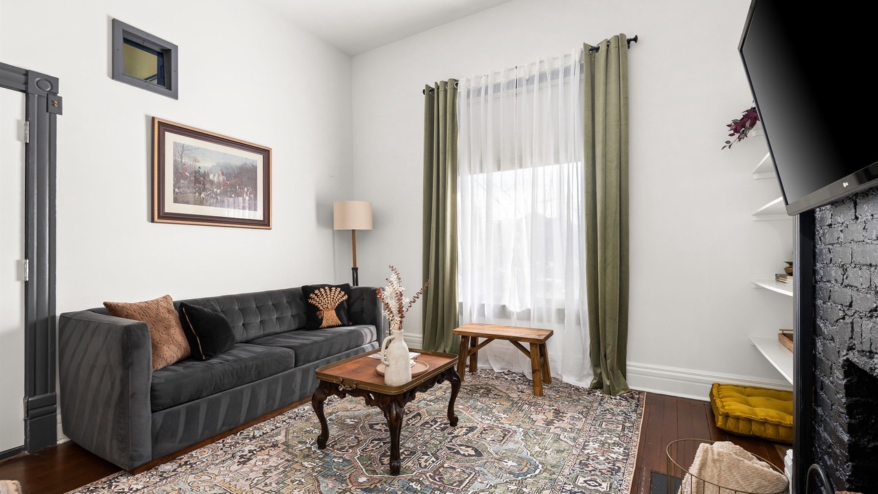 Photo of Bedroom in East End