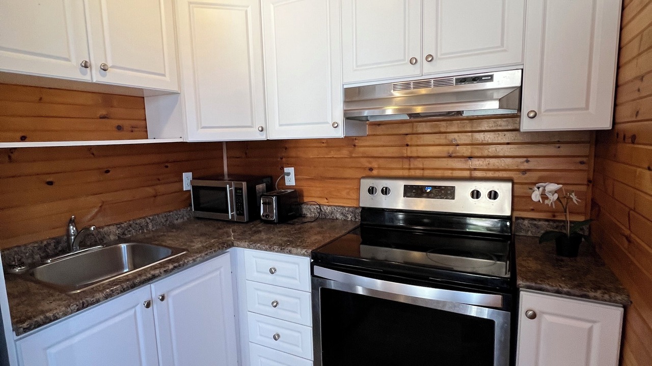 Photo of Kitchen in Wasaga Beach