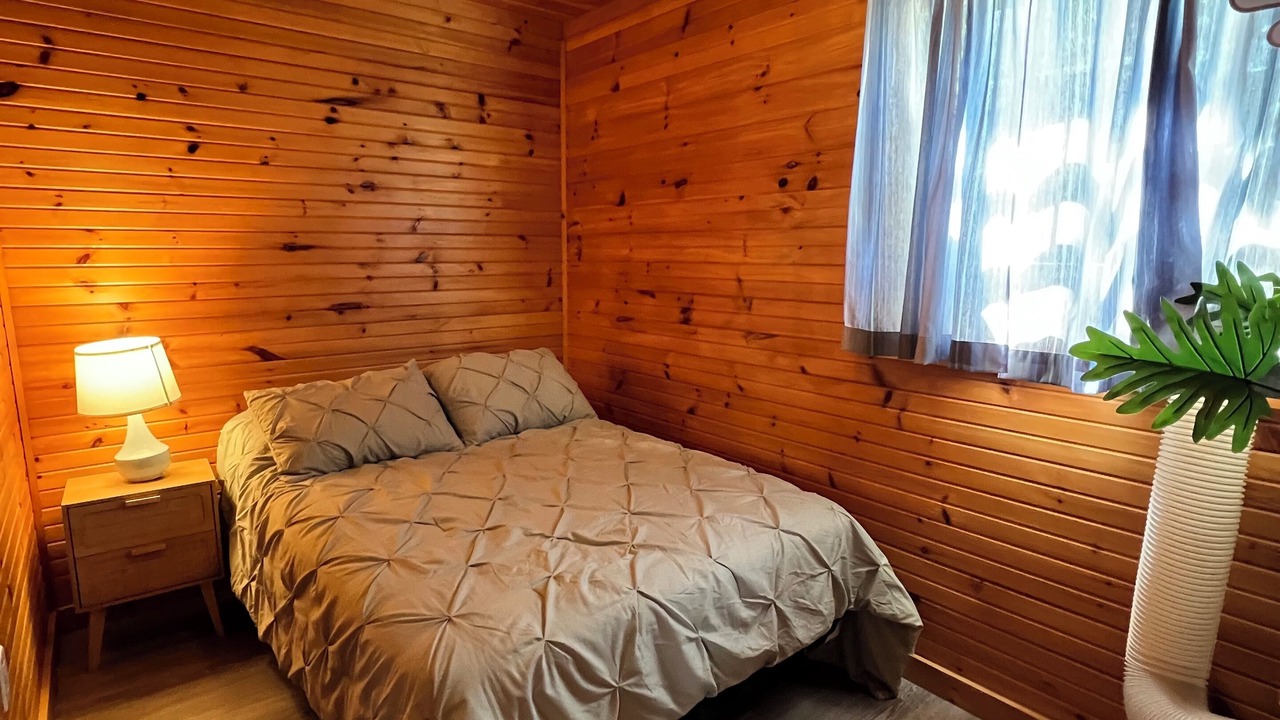 Photo of Bedroom in Wasaga Beach