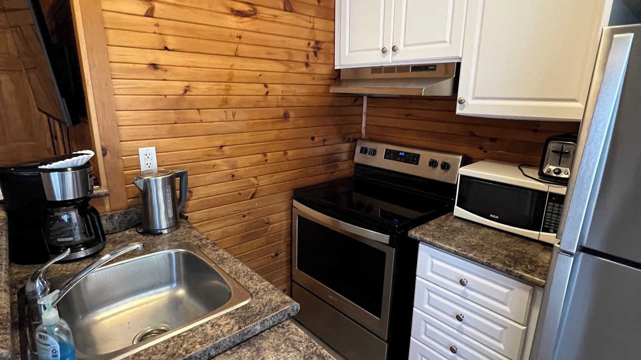 Photo of Kitchen in Wasaga Beach