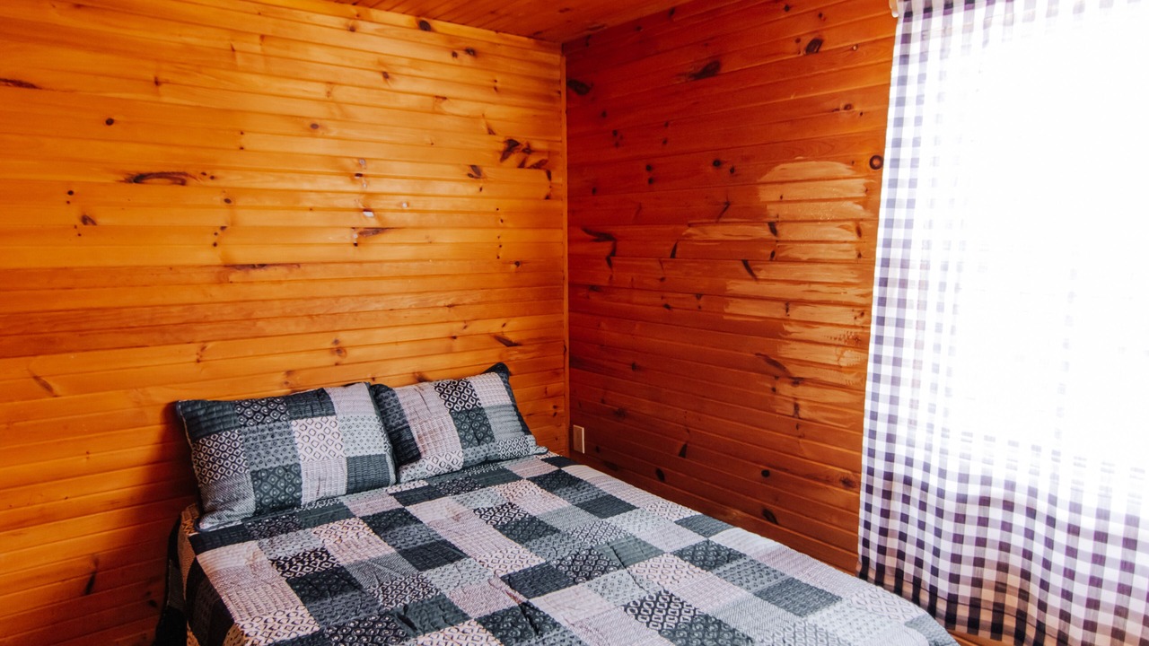 Photo of Bedroom in Wasaga Beach
