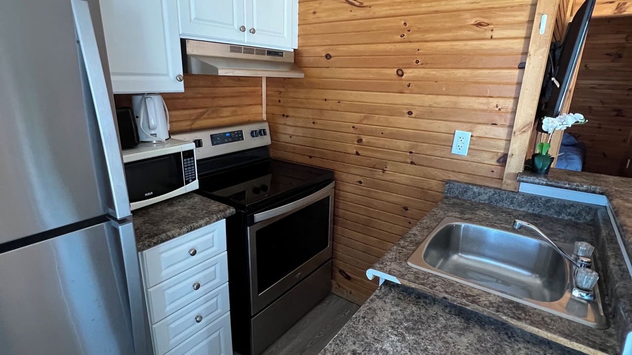 Photo of Kitchen in Wasaga Beach