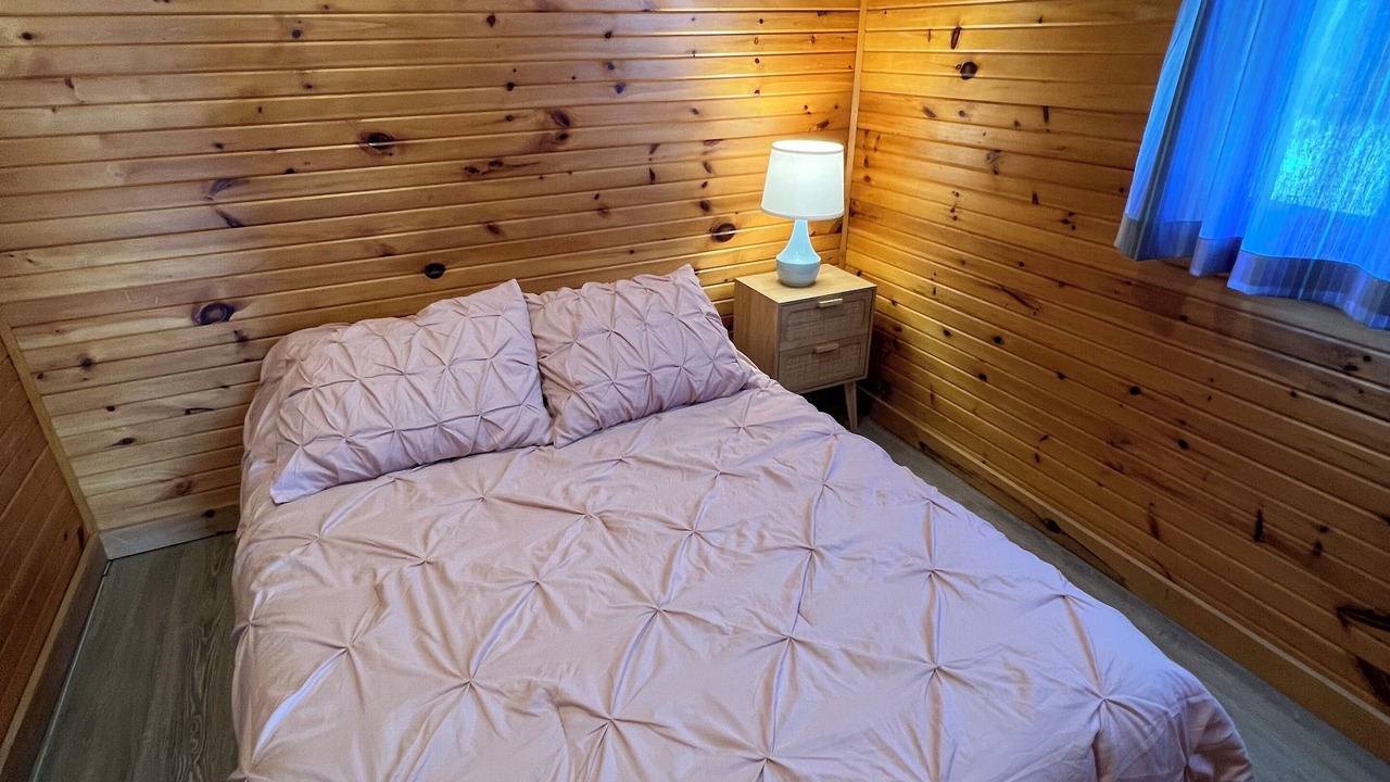 Photo of Bedroom in Wasaga Beach