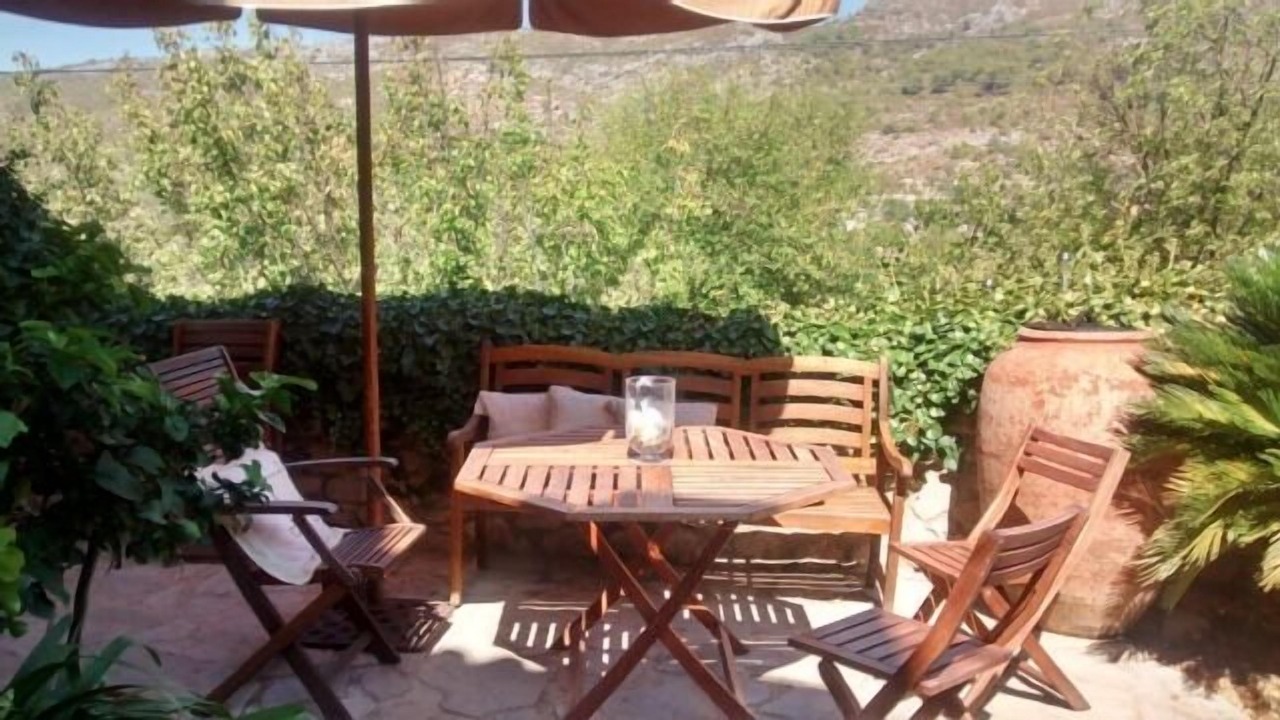 Photo of Outdoor in Beniali