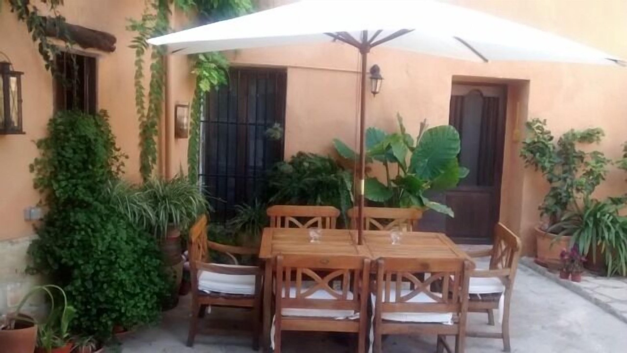 Photo of Outdoor in Beniali