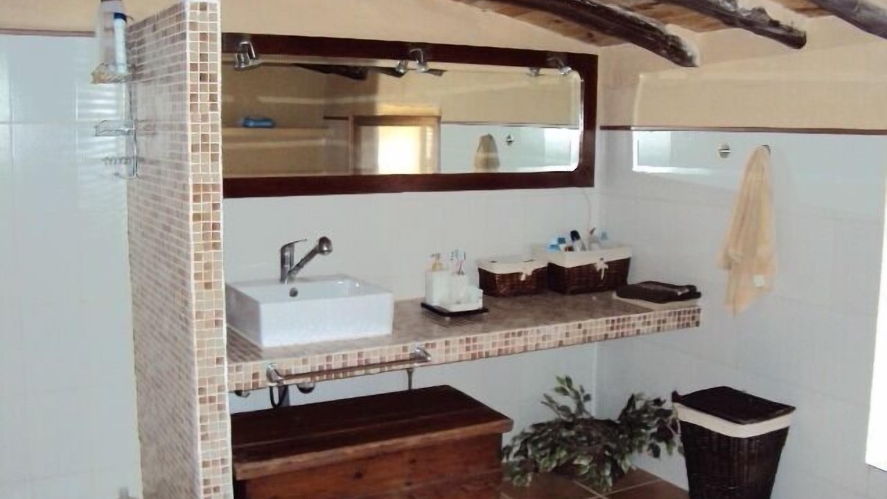 Photo of Bathroom in Beniali