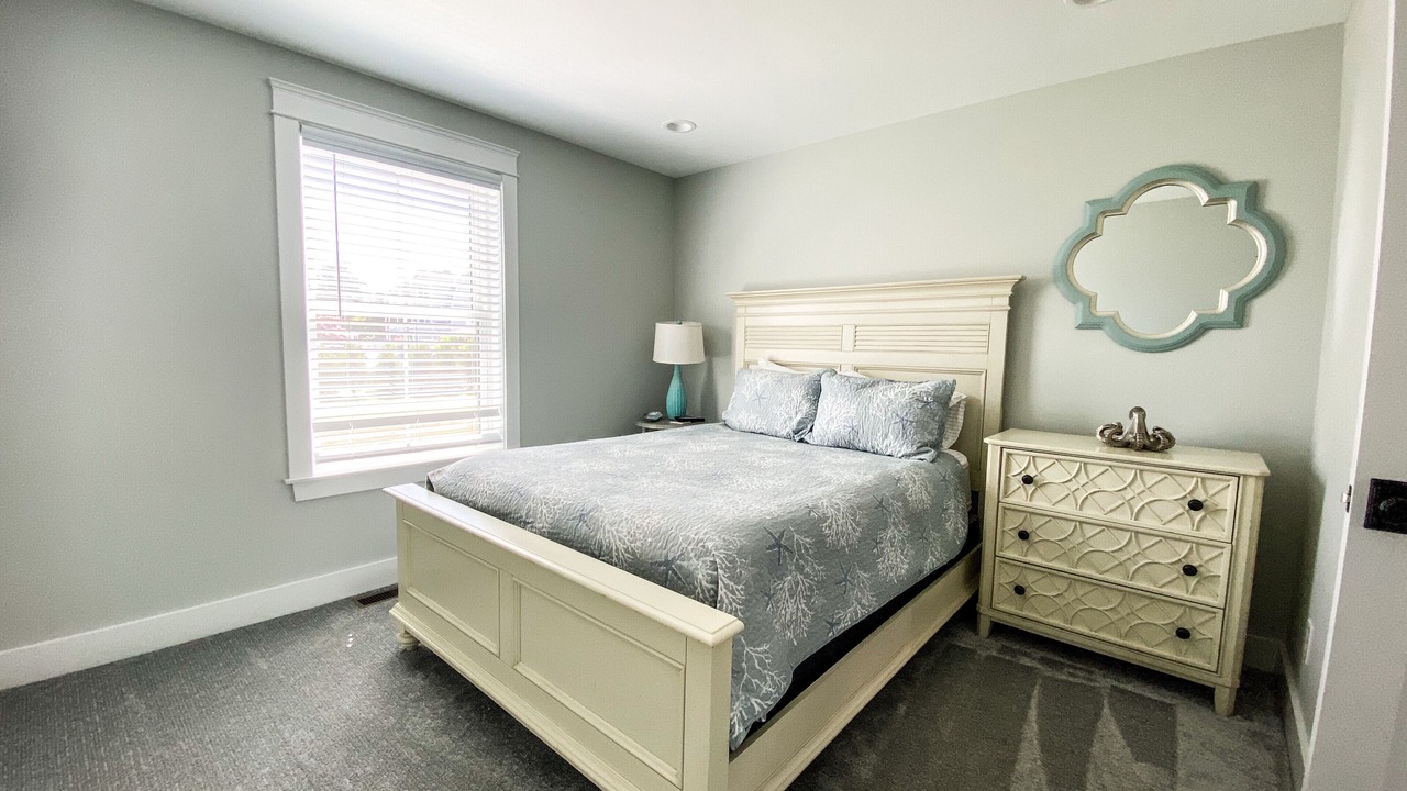 Photo of Bedroom in York Beach
