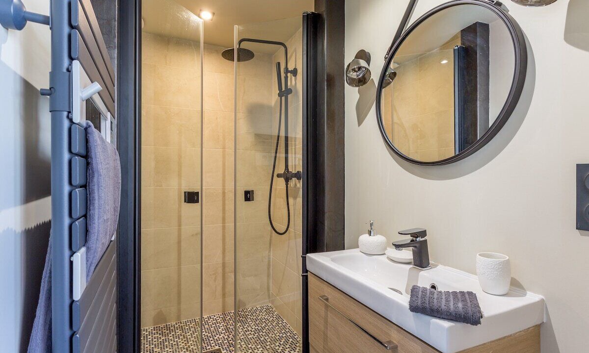 Photo of Others in Bayonne