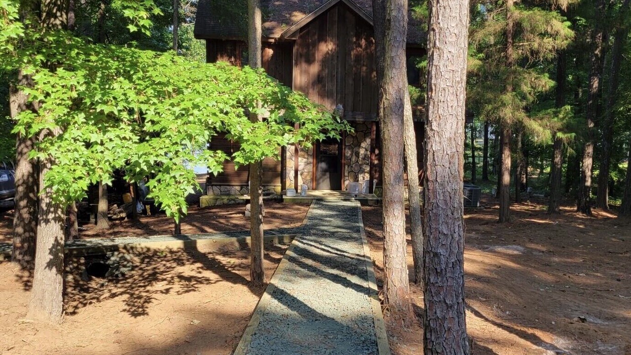 Photo of Outdoor in Milam