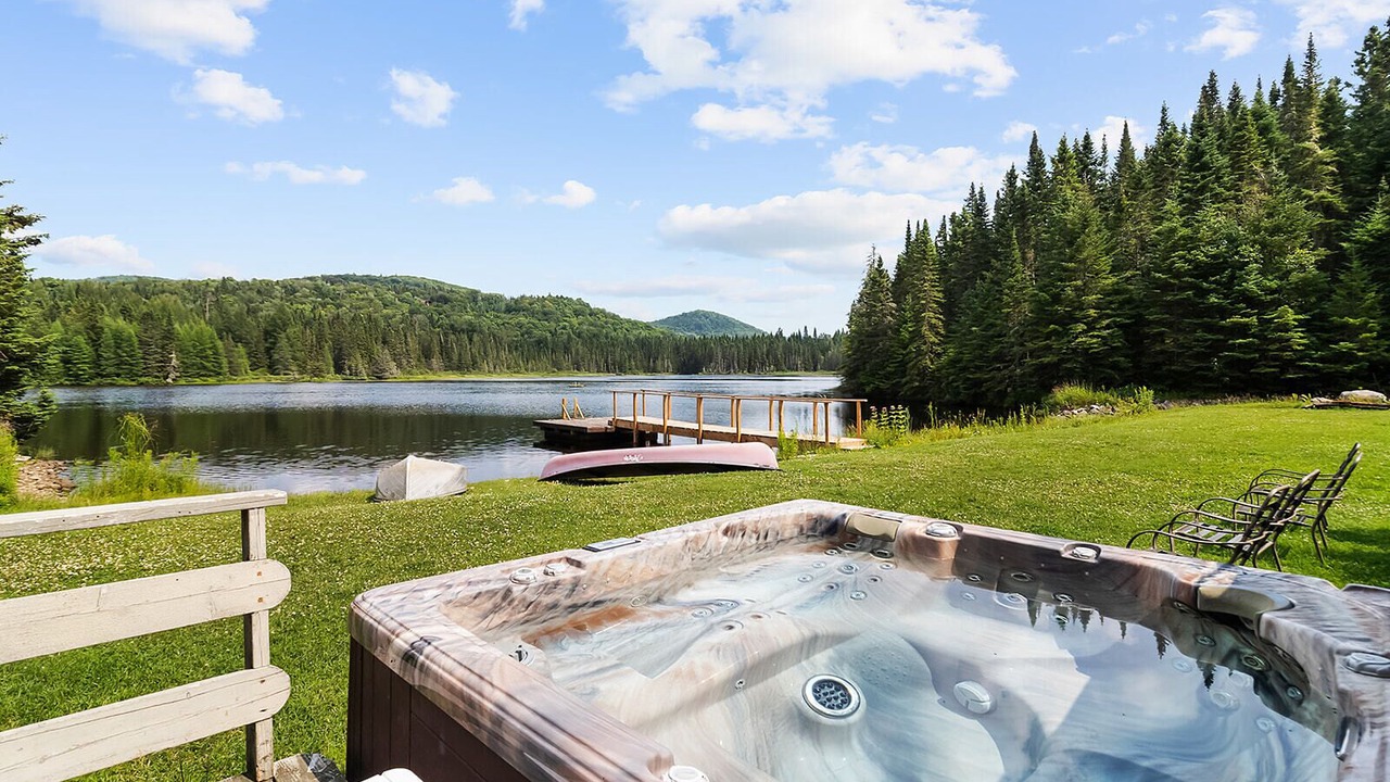Photo of Outdoor in Val-des-Lacs
