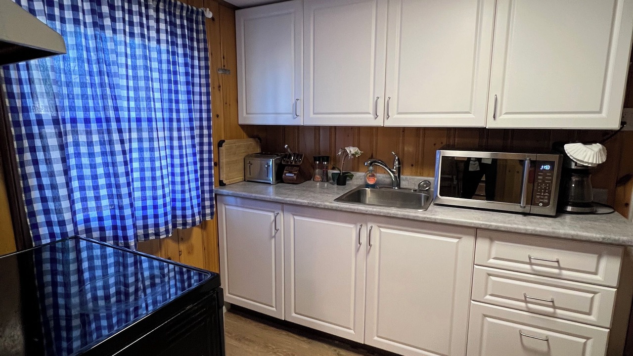 Photo of Kitchen in Wasaga Beach