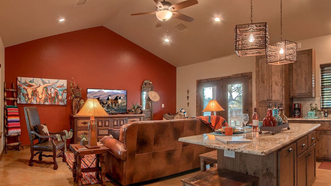 Photo of Livingroom in Fredericksburg