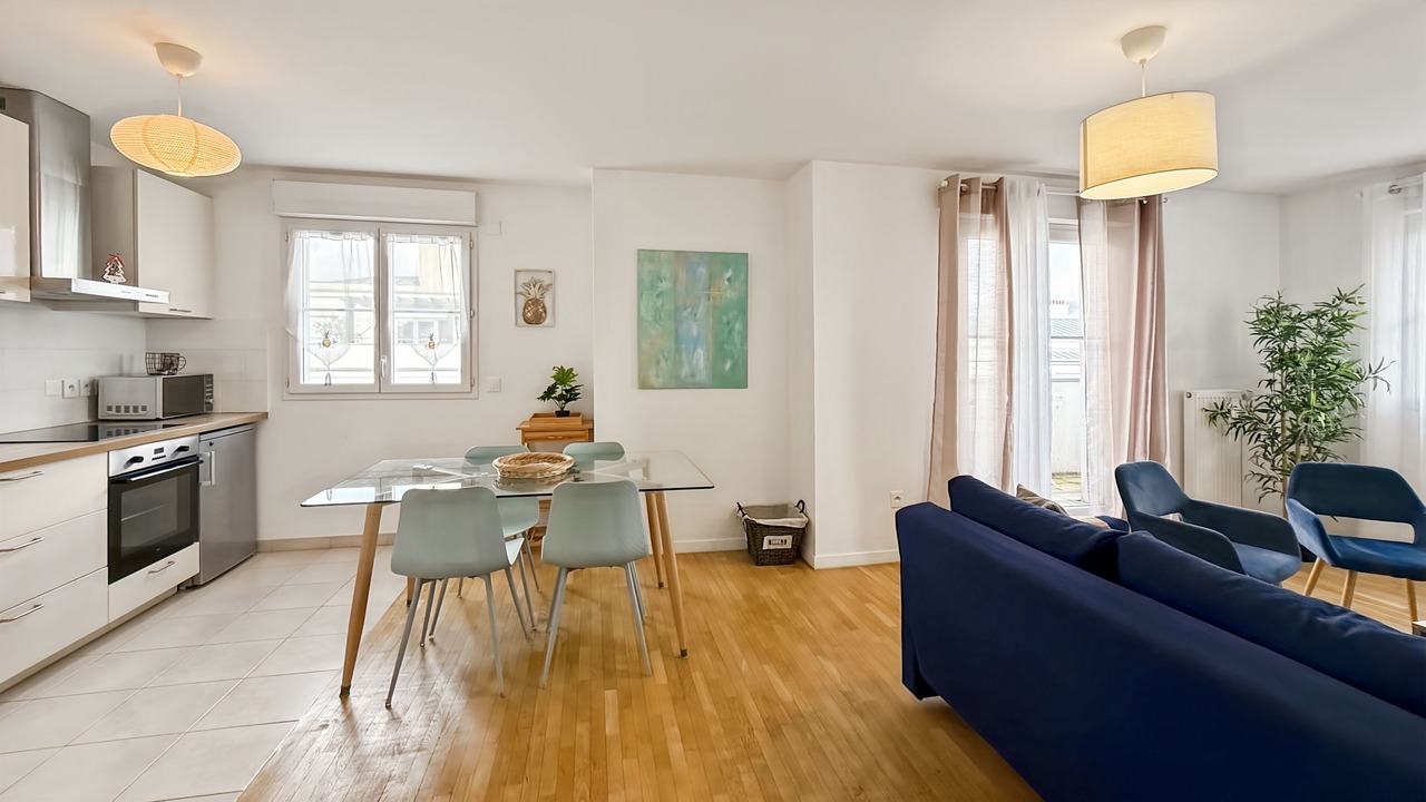 Photo of Others in Serris