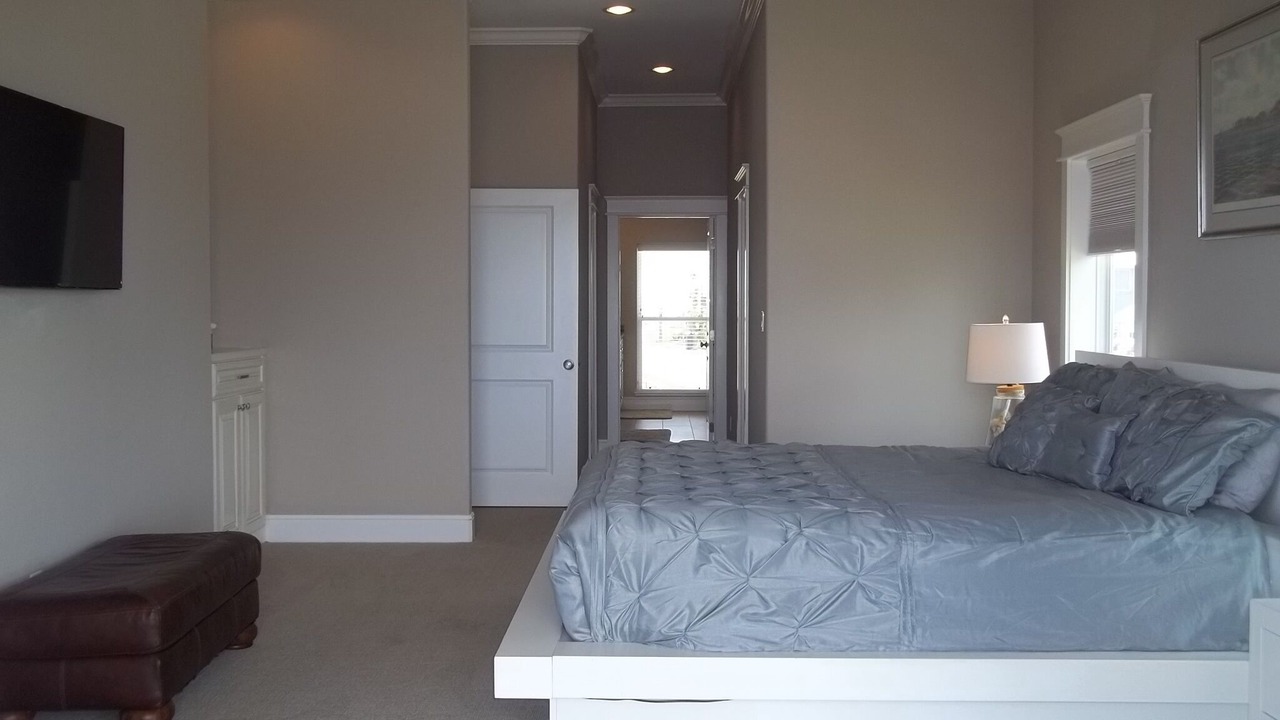 Photo of Bedroom in City-by-the Sea