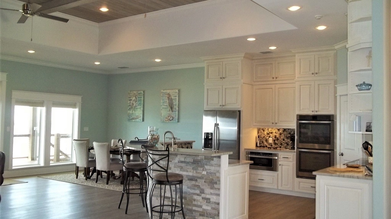 Photo of Kitchen in City-by-the Sea